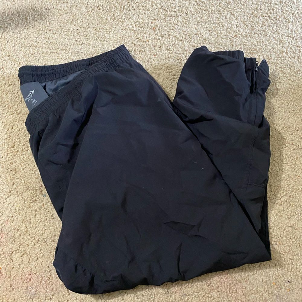 Old Navy Active Windbreaker Pants